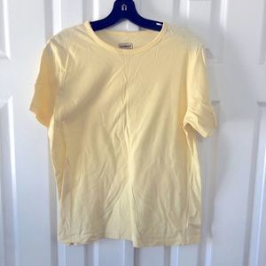 6/$20 Schmidt Workwear fit for her yellow tee S